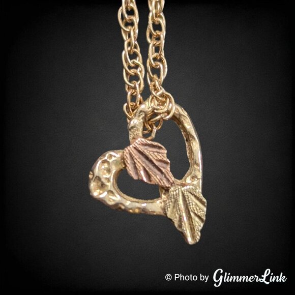 Vintage Stamper SBHG 10K Heart Leaf Dainty Pendant & Gold Filled Chain - Picture 1 of 11